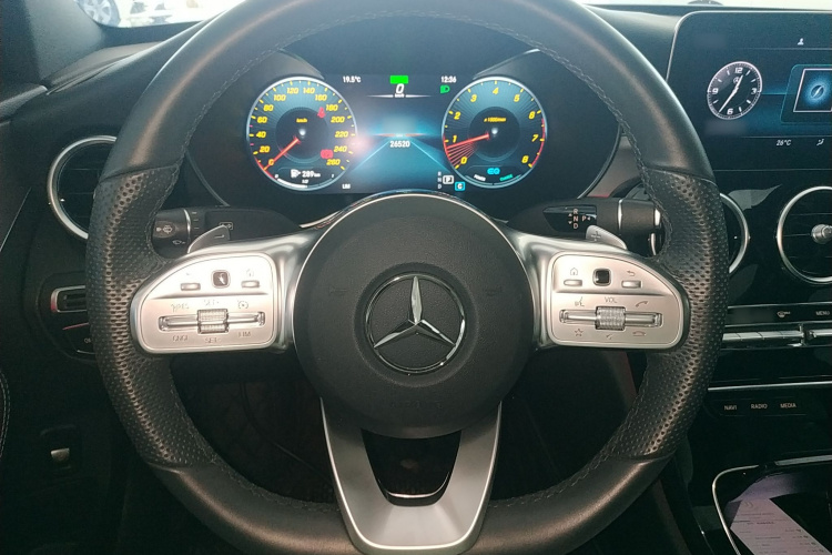 奔驰C级 2021款 C 260 星耀臻藏版中控内饰13