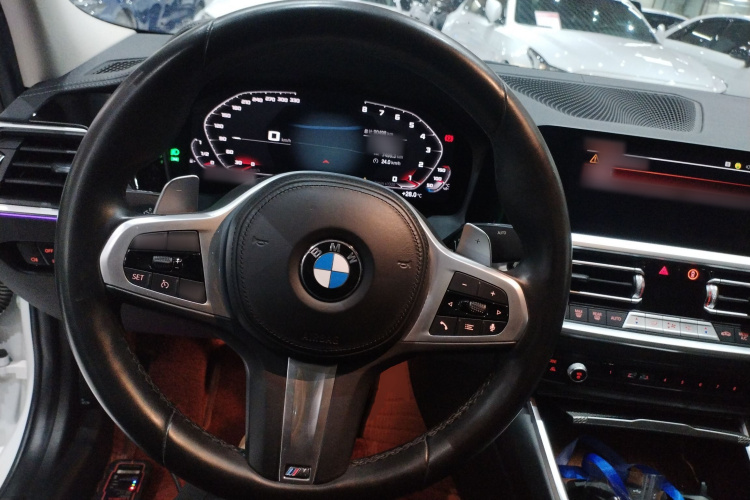 宝马3系 2021款 325Li M运动曜夜套装中控内饰13