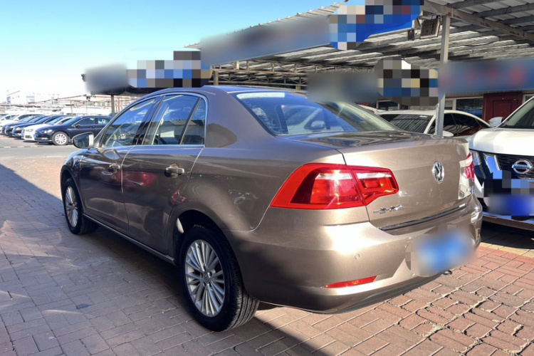 大众 宝来 2014款 1.6L 自动豪华型车身外观6003