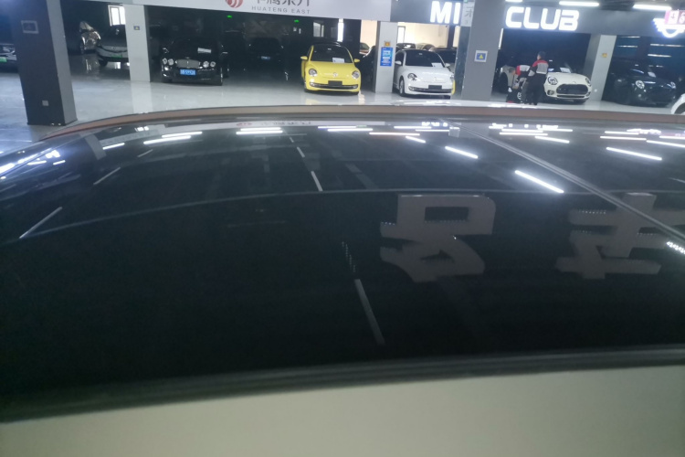 丰田 汉兰达 2015款 2.0T 四驱豪华版 7座局部细节57