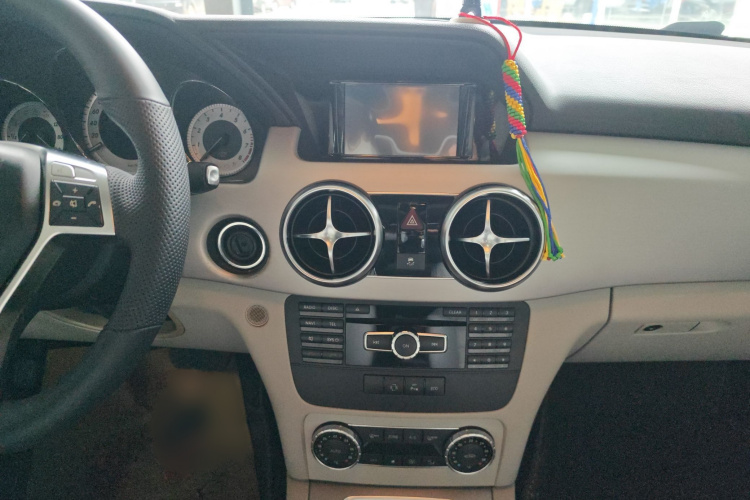 奔驰GLK级 2014款 GLK 200 标准型中控内饰7005