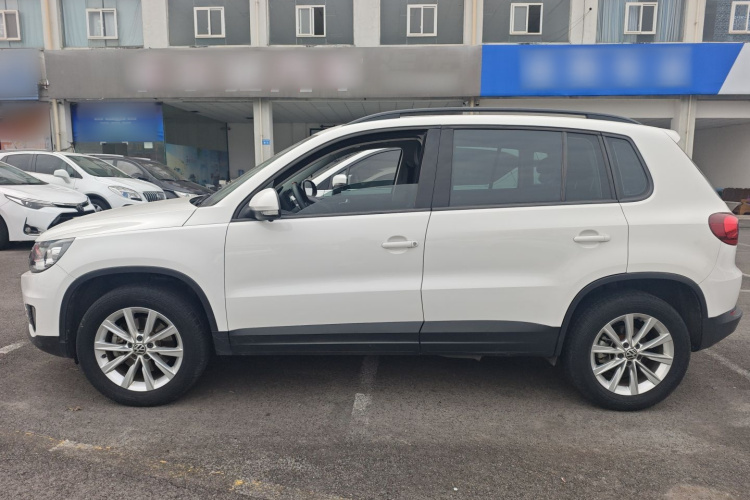 大众 途观 2016款 280TSI 自动两驱丝绸之路风尚版车身外观4