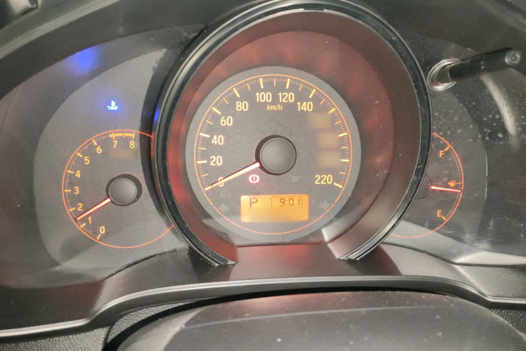 本田 飞度 2018款 1.5L CVT舒适天窗版局部细节14