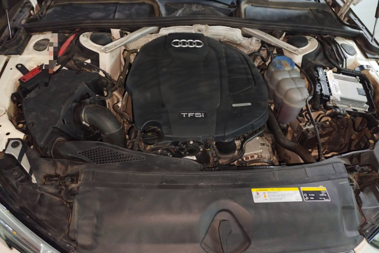 奥迪A4L 2019款 40 TFSI 时尚型 国VI局部细节24