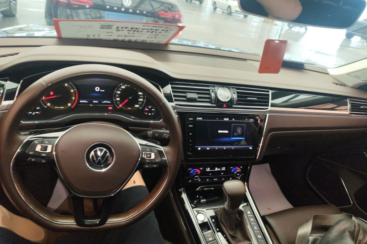 大众 辉昂 2021款 380TSI 尊贵版中控内饰7002