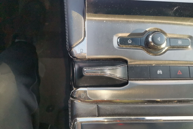 蔚来ES6 2020款 420KM 运动版局部细节18