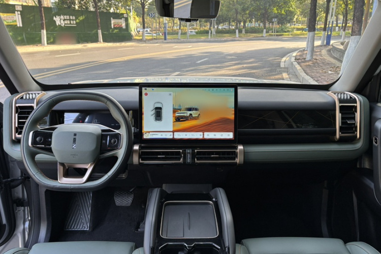 奇瑞iCAR 03 2024款 401km 两驱标准进阶版中控内饰7007