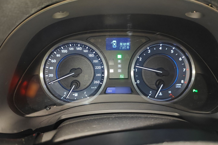 雷克萨斯IS 2011款 250 运动版局部细节14