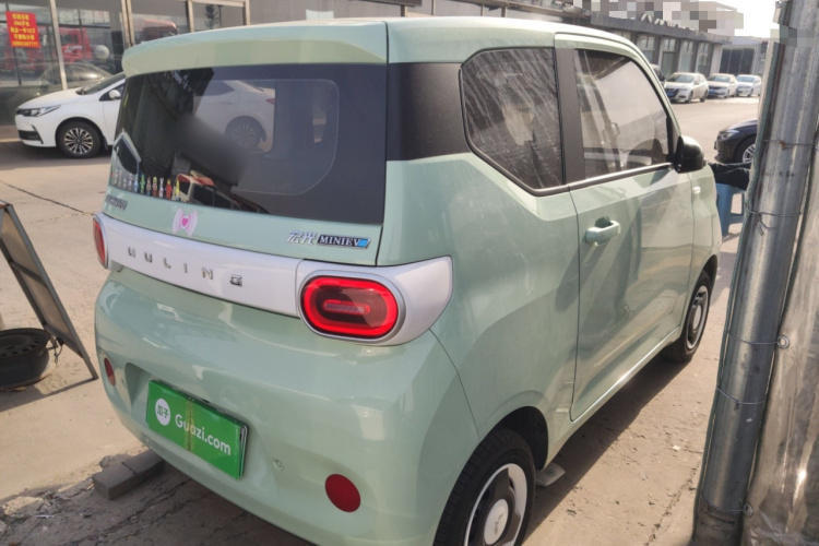 五菱汽车 宏光MINIEV 2024款 第三代 215km 青春版车身外观7