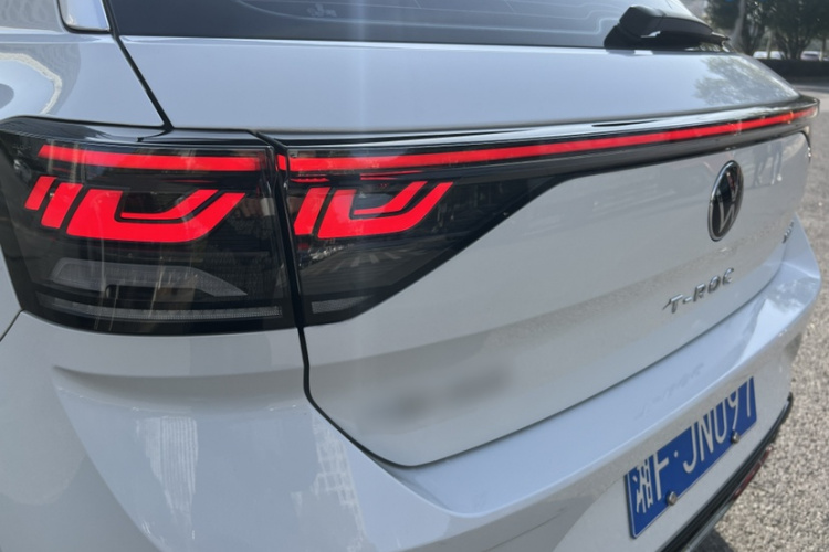 大众 T-ROC探歌 2024款 300TSI DSG两驱辰光版车身外观6003