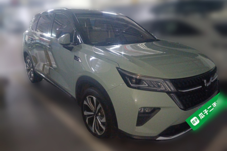 五菱汽车 五菱星辰 2021款 1.5T CVT星曜版车身外观3