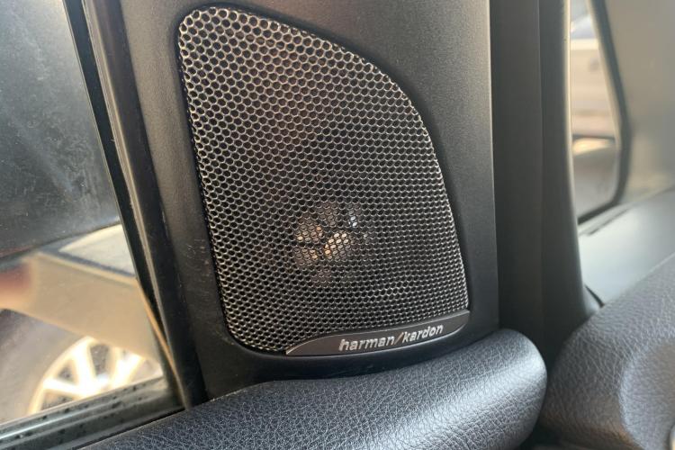 宝马2系旅行车 2016款 218i 运动设计套装局部细节9001