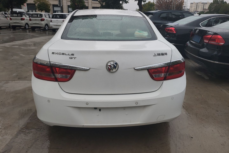 别克 英朗 2013款 GT 1.6L 自动时尚版车身外观6