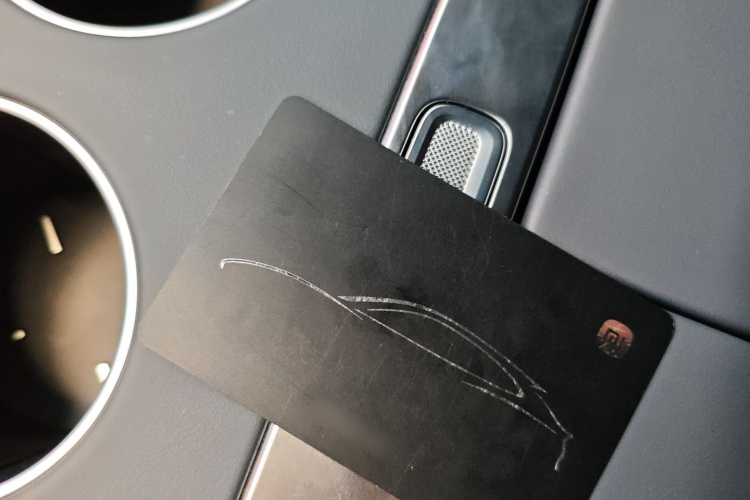 小米汽车 小米YU7 2025款 超长续航后驱版中控内饰7001