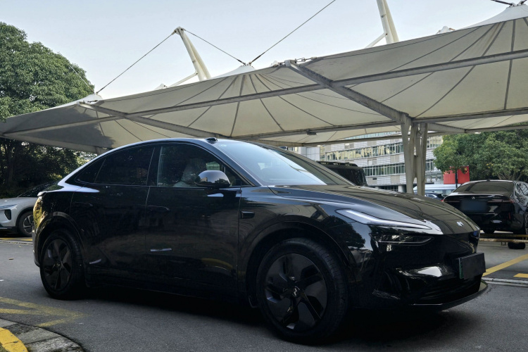 乐道L60 2024款 60kWh 后驱版车身外观6002