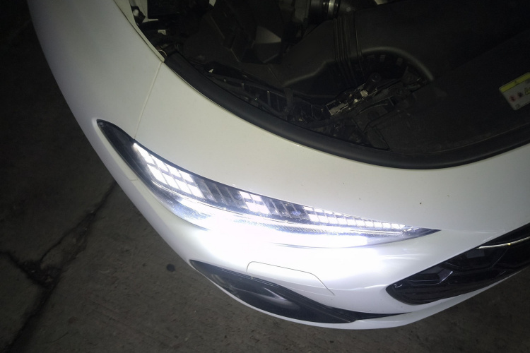 奥迪A5L 2026款 2.0T 运动版 Plus车身外观8