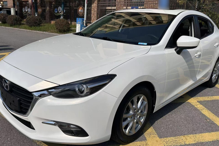 马自达3 昂克赛拉 2019款 云控版 三厢 1.5L 自动豪华型 国VI车身外观1