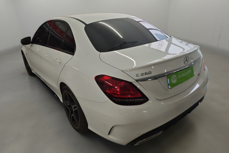 奔驰C级 2021款 C 260 星耀臻藏版车身外观5