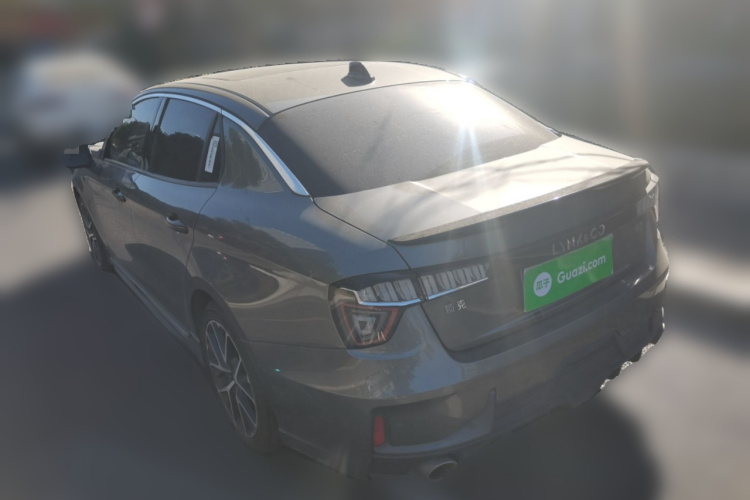 领克03 2021款 1.5TD DCT劲 冠军版车身外观5