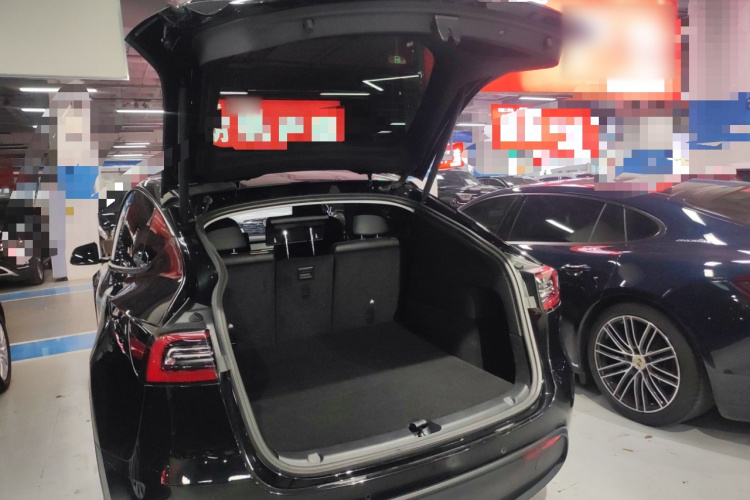 特斯拉 Model Y 2021款 标准续航后驱版机舱底盘23