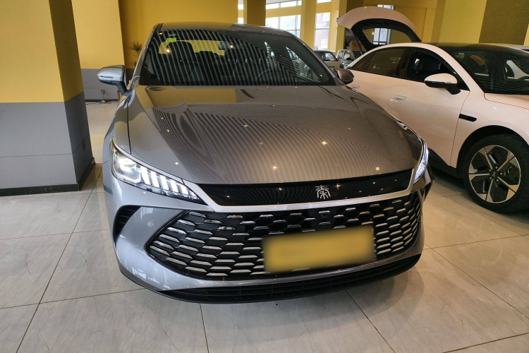 比亚迪 秦PLUS 2025款 DM-i 智驾版 55KM领先型车身外观6001