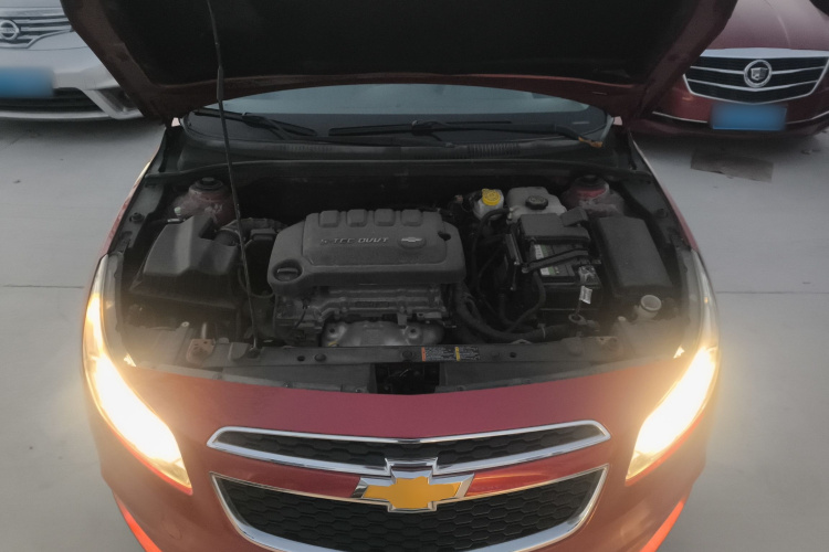 雪佛兰 科鲁兹 2015款 1.5L 经典 SE AT机舱底盘24