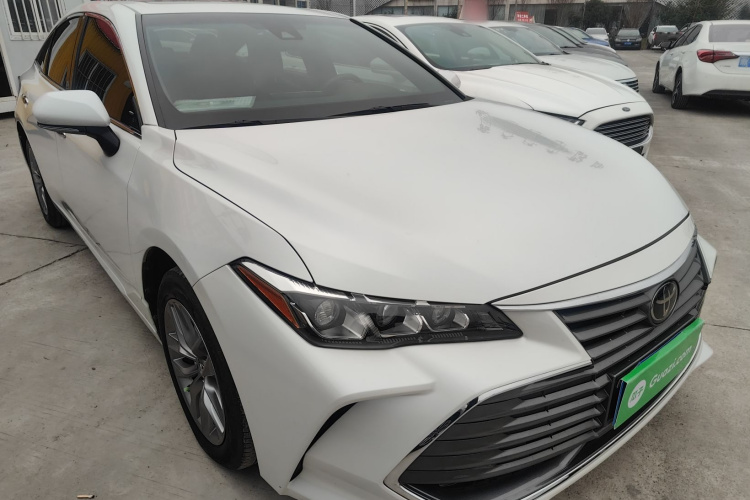 丰田 亚洲龙 2021款 2.5L 豪华版车身外观3