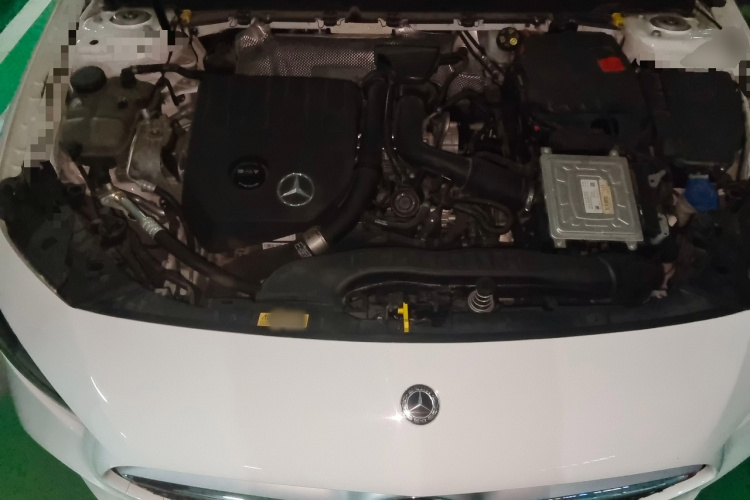 奔驰A级 2020款 改款二 A 180 L 运动轿车局部细节24