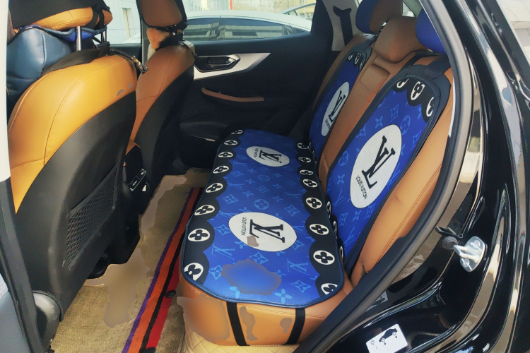 北京汽车 北京X7 2020款 1.5TD DCT致领版中控内饰21