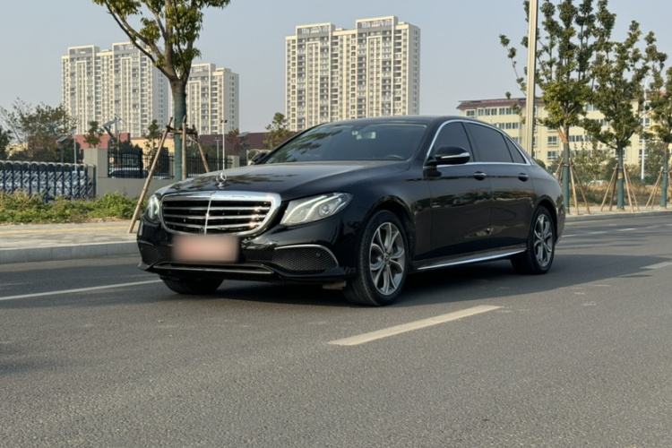 奔驰E级 2020款 E 300 L 运动豪华型车身外观6005