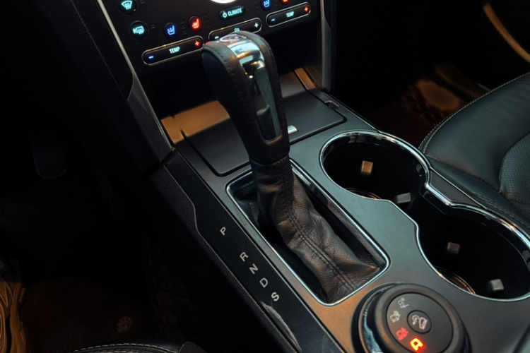 福特 探险者(进口) 2017款 2.3T 精英版局部细节18