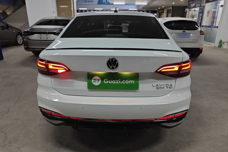 大众 朗逸 2023款 300TSI DSG星空满逸版车身外观6