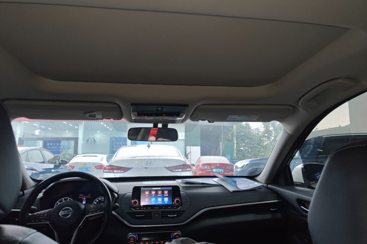 日产 天籁 2019款 2.0T XL 智领版中控内饰22