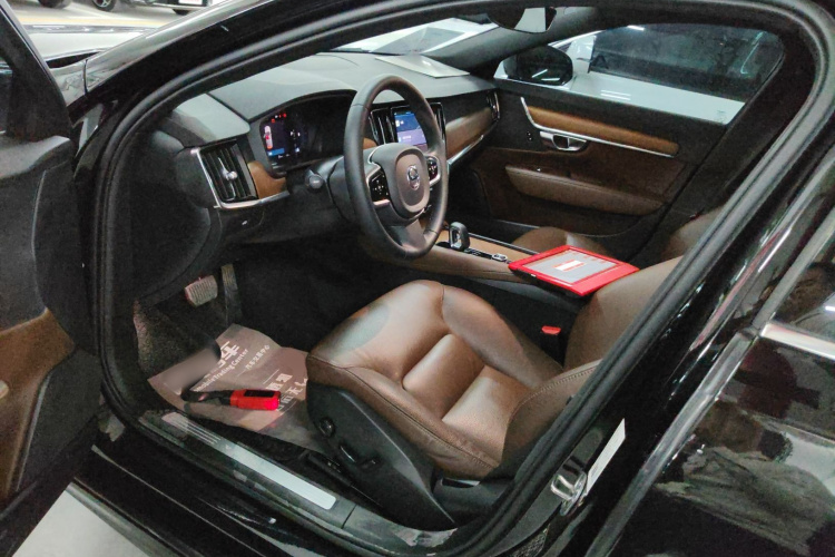 沃尔沃S90 2023款 B5 智逸豪华版局部细节19