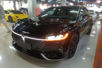 岚图汽车 岚图追光 2024款 PHEV 四驱超长续航旗舰版