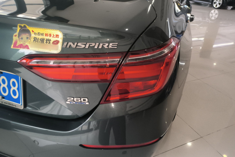 本田 英仕派 2022款 260TURBO 精悦版车身外观9