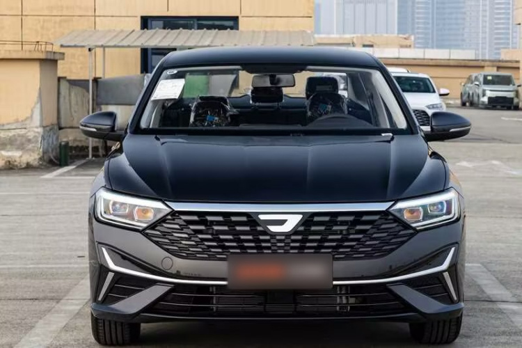 捷达VA7 2025款 1.4T 听劝版车身外观6004