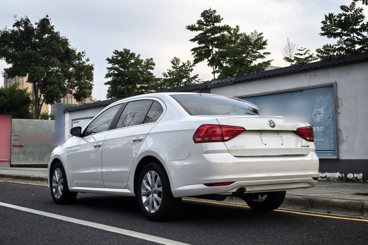 大众 朗逸 2017款 1.6L 手动舒适版车身外观6005