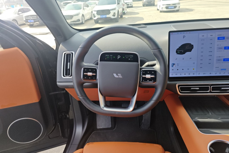 理想汽车 理想L6 2024款 Pro中控内饰13