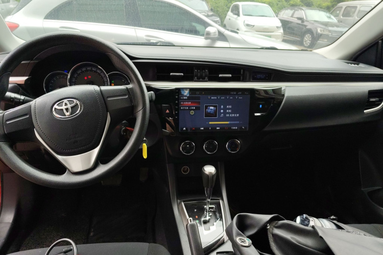 丰田 雷凌 2014款 1.6G CVT精英版中控内饰12