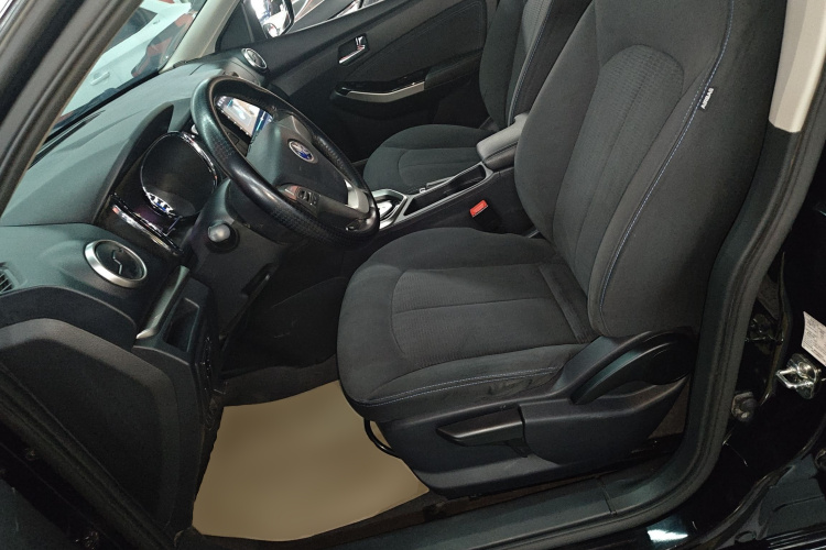 启辰T70 2016款 2.0L CVT睿行版局部细节19