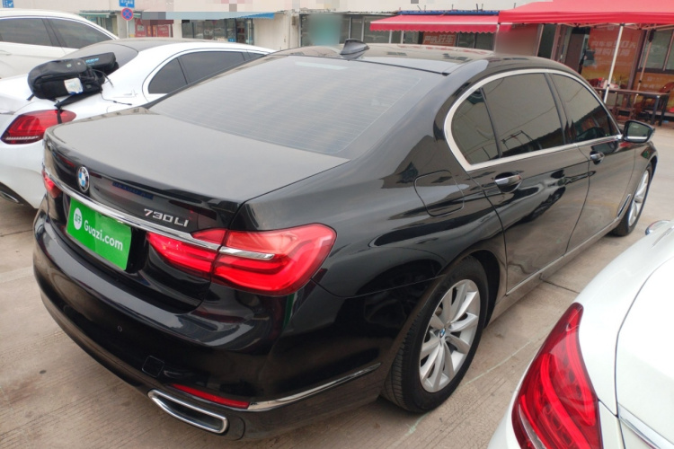 宝马7系 2016款 730Li 领先型车身外观6005