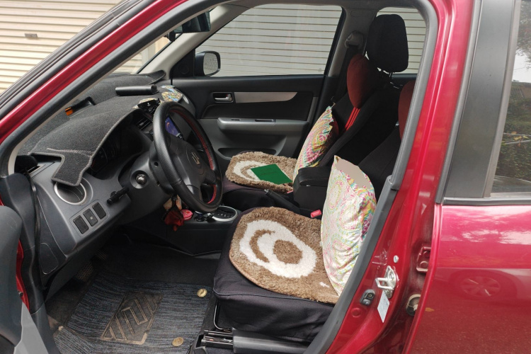 铃木 雨燕 2013款 1.5L 自动20周年限量版中控内饰19