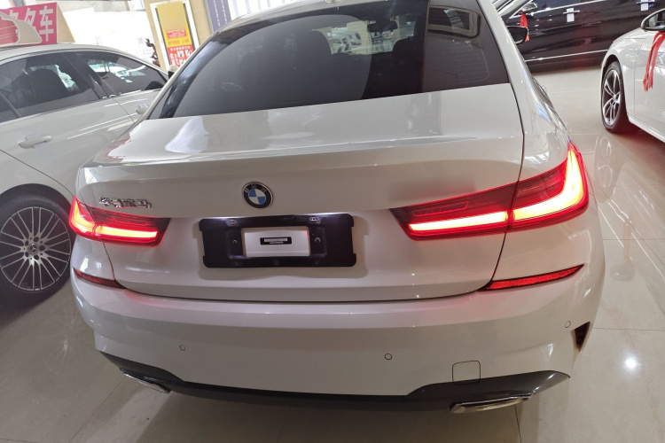 宝马3系 2022款 325Li M运动套装车身外观6004