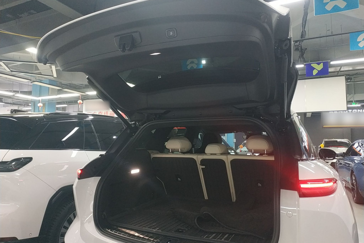 蔚来ES6 2024款 75kWh局部细节23