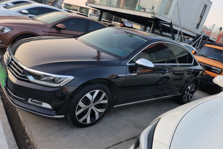 大众 迈腾 2017款 380TSI DSG 旗舰型车身外观6003