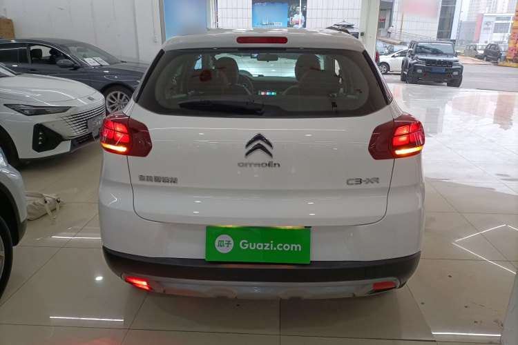 雪铁龙C3-XR 2021款 190THP DCT致尚版车身外观6