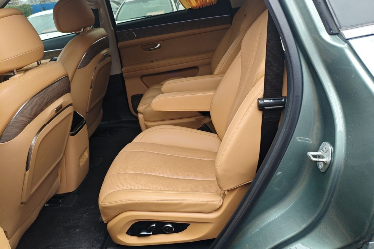 鸿蒙智行 问界M7 2022款 1.5T 后驱舒适版中控内饰7004