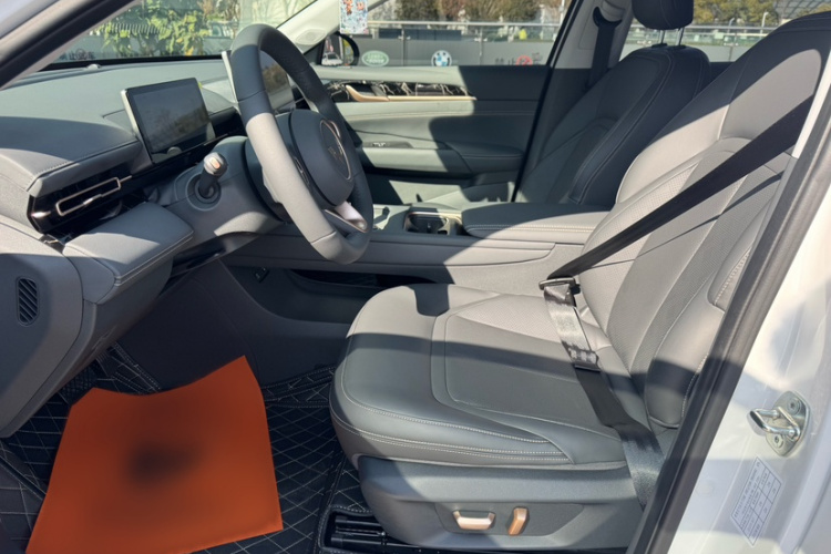 五菱汽车 五菱星光 2025款 610km 智能旗舰型中控内饰7003