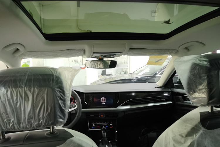 大众 帕萨特 2026款 出众款 330TSI 星空精英版中控内饰22